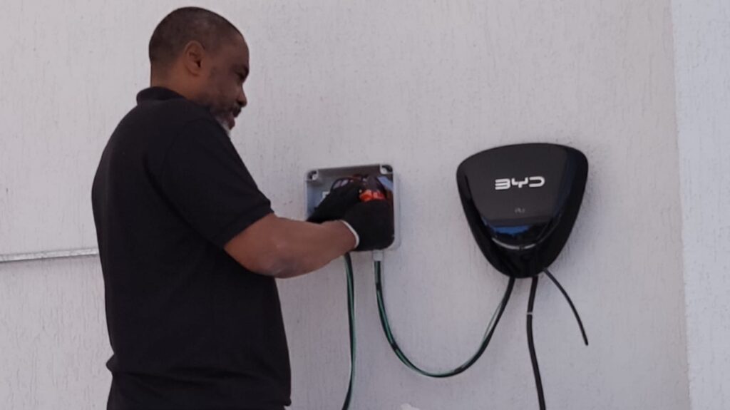 Instalação de carregador Wallbox: passo a passo seguro (NBR 5410) em SP