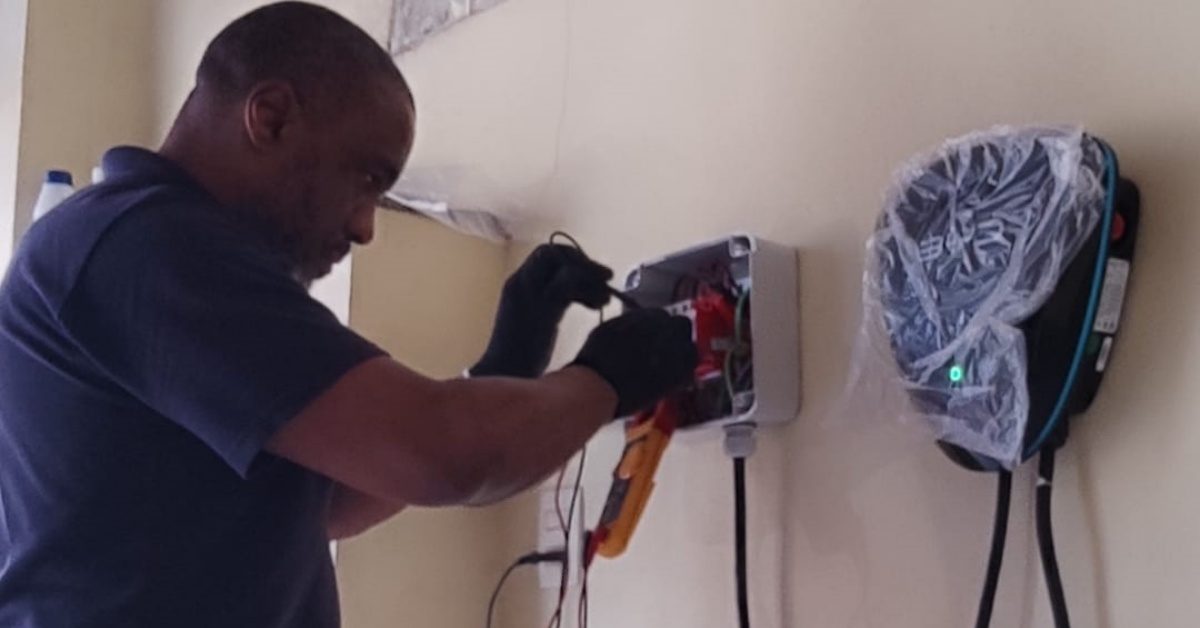 Instalação de Carregador Wallbox para carro elétrico 2